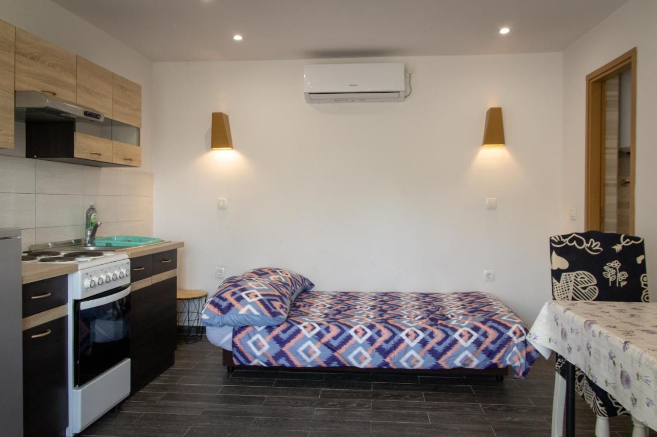 Apartments Teo 奥帕提亚 外观 照片